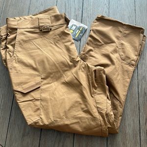 NWT M TAG men pants